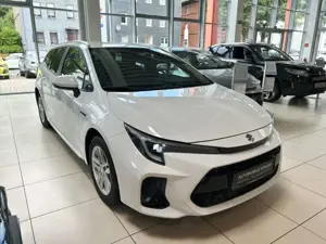 Suzuki Swace 1.8 HYBRID CVT Comfort+ LED PDC NAVI DAB Bild 2