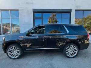 GMC Yukon Denali 6.2l V8 Alu 24" Finanz. 4.59% Bild 3