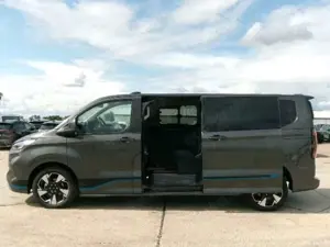 Ford Tourneo Custom 320L2 Sport 4x4 AHK Exklusiv ACC Bild 2