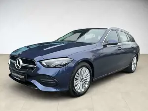 Mercedes-Benz C 220 d T AVANTGARDE AHK AUT DynLicht Kam. LED