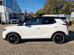SsangYong Tivoli LUX Automatik 1.5 120kw/163PS Bild 2
