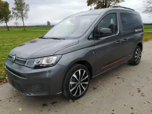 Volkswagen Caddy 2.0TDI DSG Sport Edition ACC Kam GV5 App