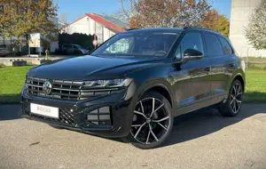 Volkswagen Touareg 3.0 TDI 4M R-Line AHK PANO DYNAUDIO