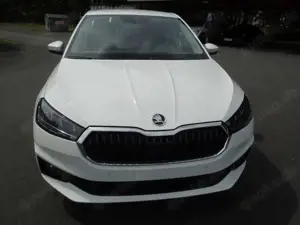 Skoda Fabia 1.0TSI TopSelection/LED/AHK/Klimaautomatik/Sitzhei Bild 2