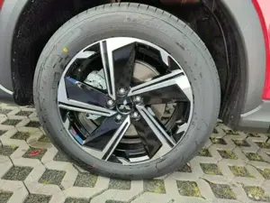 Mitsubishi Eclipse Cross Plus Select Hybrid 4WD Bild 5