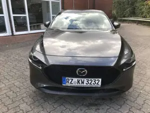 Mazda 3 2.5L e-SKYACTIV G 140psPS 6AT Centre-line DESI