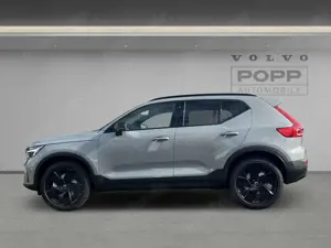 Volvo XC40 B3 Plus Black Edition 20" 360° ACC FHZ HK Bild 2
