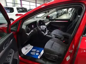 Volkswagen Golf 8 1.0 TSI LIFE*ACC*KEY*PLA*LED*ASSISTENT* Bild 3