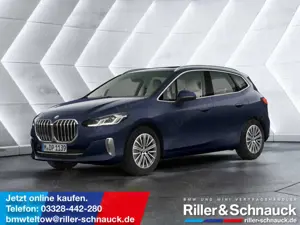 BMW 218 i Active Tourer Luxury Line NAVI LED PANO