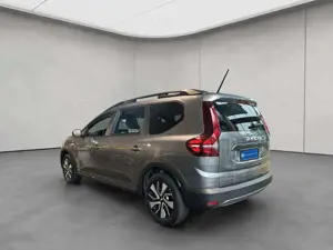 Dacia Jogger Hybrid 140 (7-Sitzer) Expression 69 kW, 5-t Bild 3