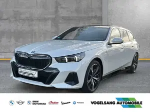 BMW 550 e xDrive Touring,M Sport,AHK,Panodach,HeadUp,HKSo