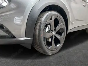 Nissan Juke 1.6 Hybrid 4AMT Tekna Bild 4