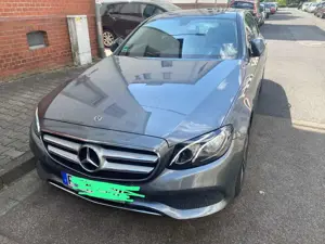 Mercedes-Benz E 220 d 9G-TRONIC Exclusive