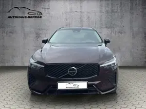 Volvo XC60 T8 AWD Ultra DarkPlug-in Hybrid Bild 2