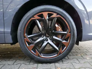 CUPRA Terramar VZ 2.0 TSI 4Drive HUD LED PANO 360° Bild 5