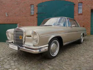 Mercedes-Benz 300 SE Coupe W112, Schiebedach,  Leder pergament