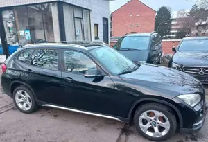 BMW X1 2,0D xDrive Klima Navi SHZ Leder PDC BC LMF17