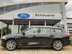 Ford Focus Titanium 1,0 l EcoBoost MHEV Mild-Hybrid Bild 2