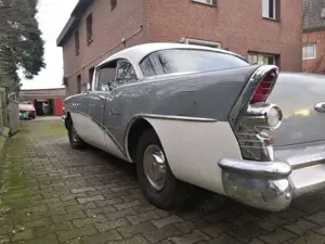 Buick Special Special 40 2dr HT Coupe Bild 3
