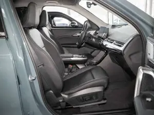 BMW X1 xDrive23i xLine UPE 69.710 EUR Bild 3