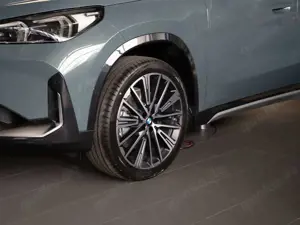BMW X1 xDrive23i xLine UPE 69.710 EUR Bild 5