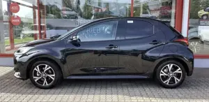Toyota Yaris Hybrid 116 1.5 VVT-i Teamplayer- Bild 2