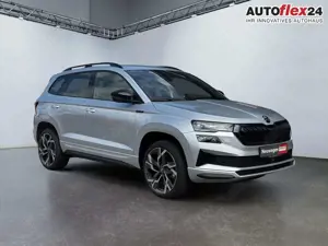 Skoda Karoq 1,5 TSI DSG Sportline 2ZKli AHK ACC Canton PDC ...