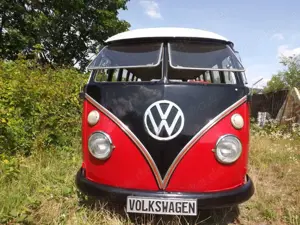 Volkswagen T1 fast wie ein teurer und wertvoller Samba-Bus! Bild 2