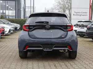 Toyota Yaris 1.5 Hybrid GR Sport LEDER NAVI SHZ BT Bild 4