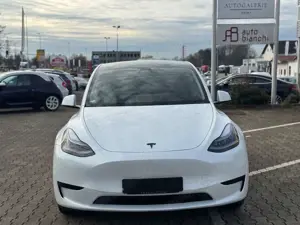 Tesla Model Y *Autopilot * PANO* ACC *360 CAM Bild 5