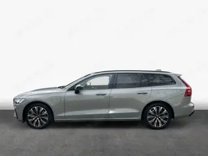 Volvo V60 T6 Plug-in Hybrid AWD Plus Dark Bild 4