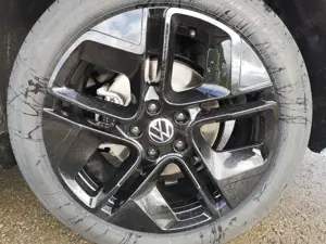 Volkswagen Passat Variant 2.0 TDI 142 kW 4Motion R-Line DSG Head Up AHK N... Bild 4