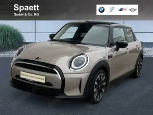 MINI Cooper 5-Türer DAB LED RFK Navi Komfortzg. Shz
