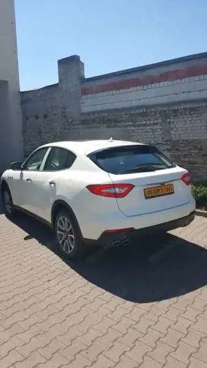 Maserati Levante S 430PS+NEU+TZ+EU+VOLL+TwinTurbo Bild 5