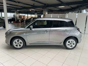 Suzuki Swift 1.2 Dualjet Hybrid Comfort Bild 4