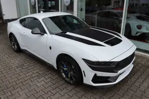 Ford Mustang Fastback 5.0 V8 Dark Horse 4,99% FIN* Bild 2