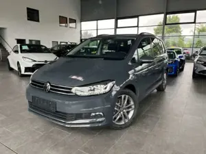 Volkswagen Touran Comfortline 1.5 TSI Navi el.Heckklappe LED Kamera