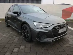 Audi A3 S line TFSI S tronic*AHK*MATRIX*ACC