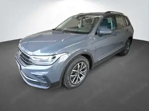 Volkswagen Tiguan 2.0 TDI Automatik Life AHK Kamera Ambiente