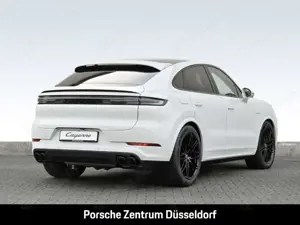 Porsche Cayenne E-Hybrid Coupe Surround-View Head-Up Bild 4