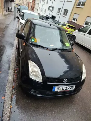 Suzuki Swift 1.5 Black Sport Edition Bild 3