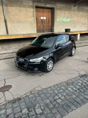 Audi A1 1.6 TDI Ambition Bild 1