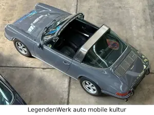 Porsche 911 2.4 S, TARGA Deutsch MATCHING RESTAURIERT
