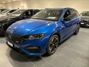 Skoda Octavia Combi RS 2.0 TSI DSG AHK BFS Lade Pano