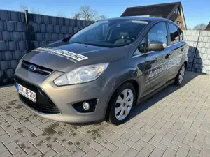 Ford C-Max Titanium *neuer Motor bei 92.300 km*