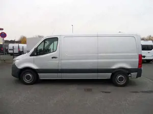 Mercedes-Benz Sprinter 214 cdi LANG+Standhzg+Klima+AHK+Cam+Navi+3-Sitzer