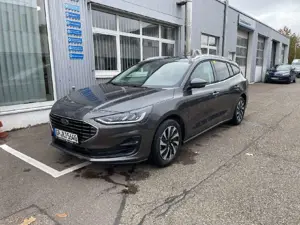 Ford Focus Titanium Edition