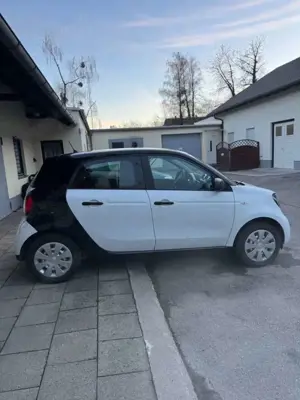 smart forFour forfour Basis 13.300 km 2. Hd Bild 3