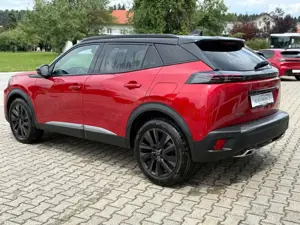 Peugeot 2008 Hybrid 145 GT, 360°,Sitzheizung, AHK, LED,ACC Bild 5