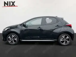 Toyota Yaris 1.5 Hybrid Teamplayer + Safety + Comfort Bild 3